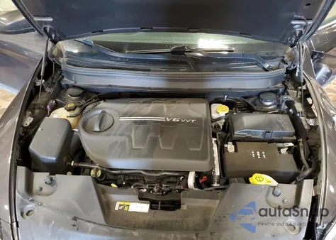 2018 Jeep Cherokee Latitude Plus from USA, damaged, VIN 1C4PJMLX1JD530399